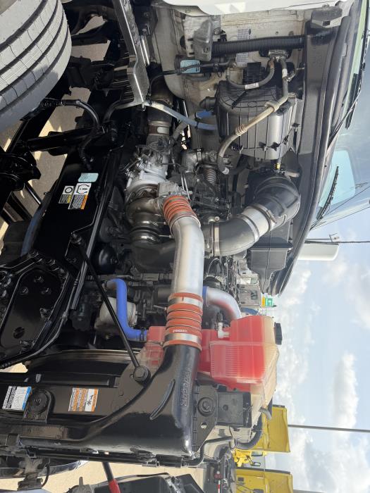 2020 Peterbilt 579-17