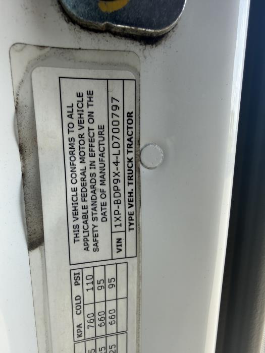 2020 Peterbilt 579-25