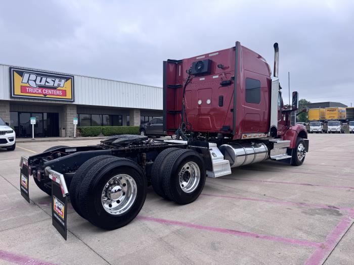 2022 International HX520-4