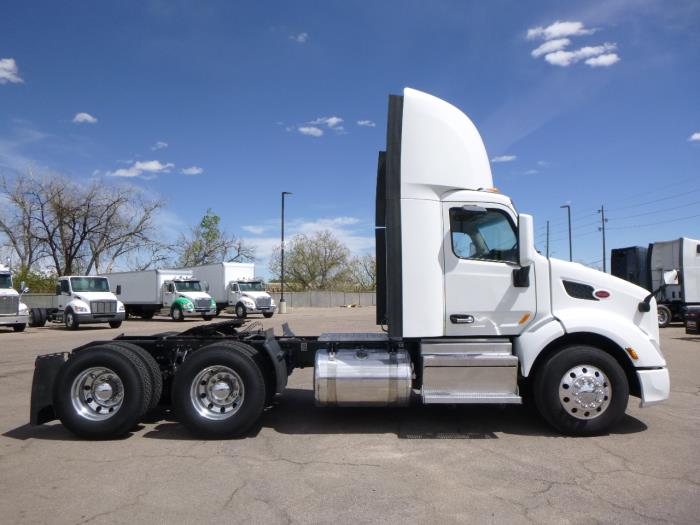 2020 Peterbilt 579-5