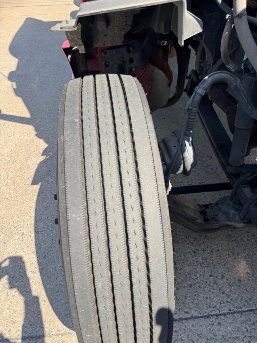 2022 Peterbilt 579-10