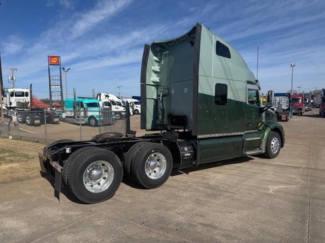 2021 Peterbilt 579-5
