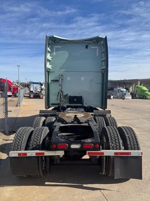 2021 Peterbilt 579-22