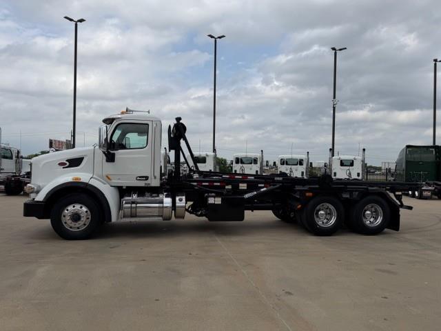 2019 Peterbilt 567-4