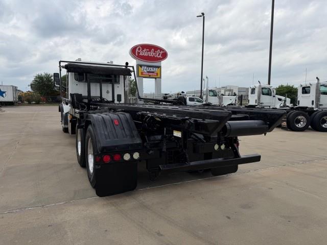 2019 Peterbilt 567-6