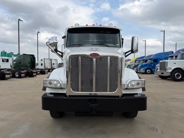 2019 Peterbilt 567-13