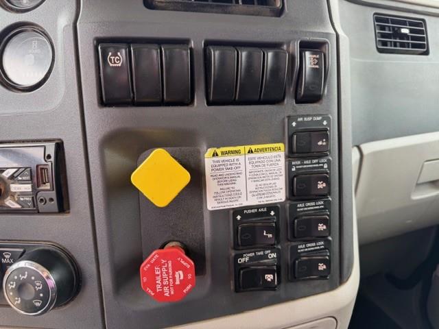 2019 Peterbilt 567-26