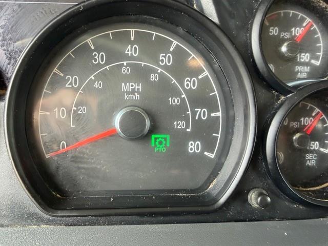 2019 Peterbilt 567-32