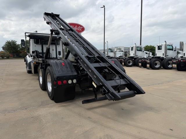 2019 Peterbilt 567-35