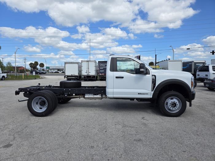 2026 Ford F-600-4