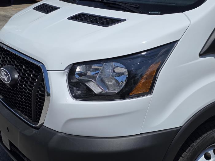 2026 Ford Transit 350 HD-10