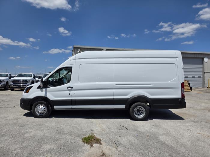 2026 Ford Transit 350 HD-8