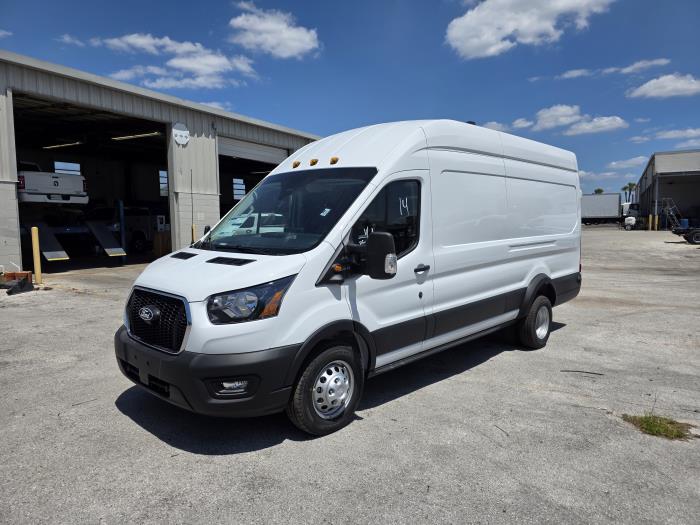 2026 Ford Transit 350 HD-7