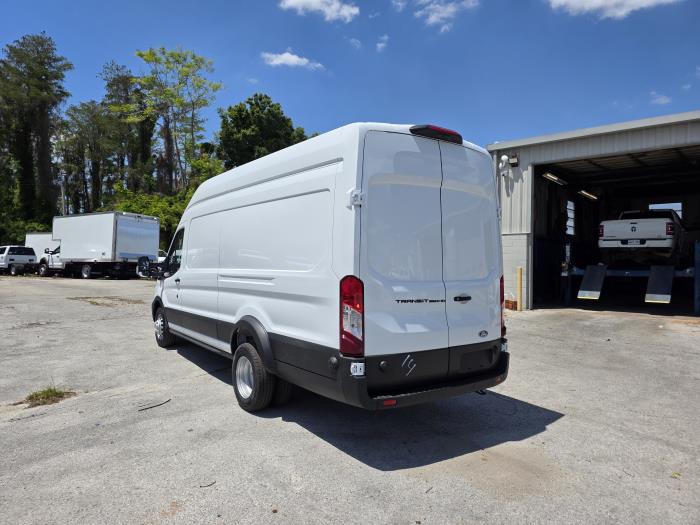 2026 Ford Transit 350 HD-7