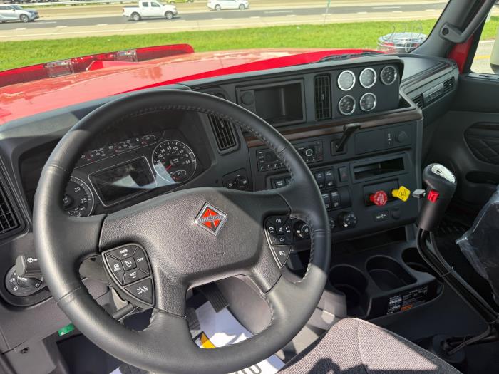 2026 International HX520-6