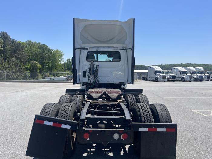 2020 International LT625-4