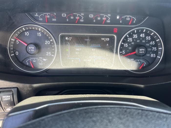 2020 International LT625-15