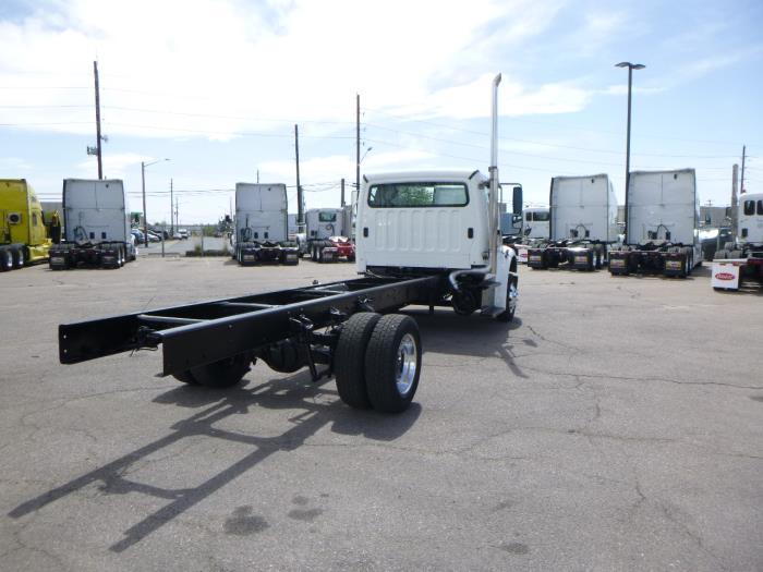 2019 Freightliner Business Class M2 106-6