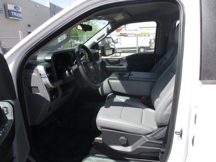 2026 Ford F-250-9
