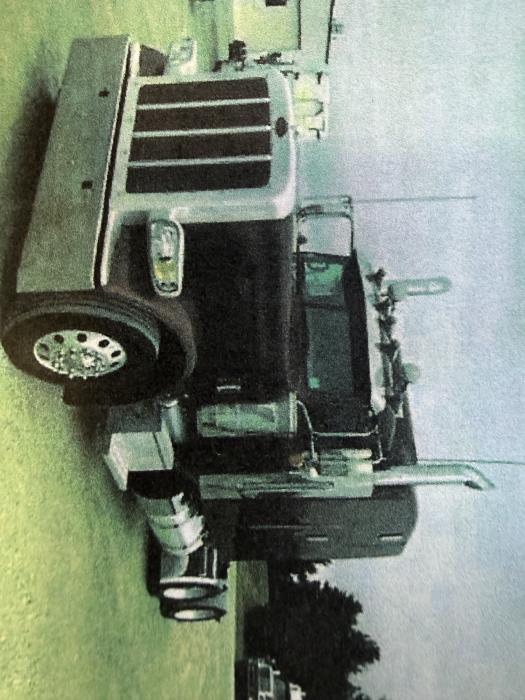 2024 Peterbilt 389-0