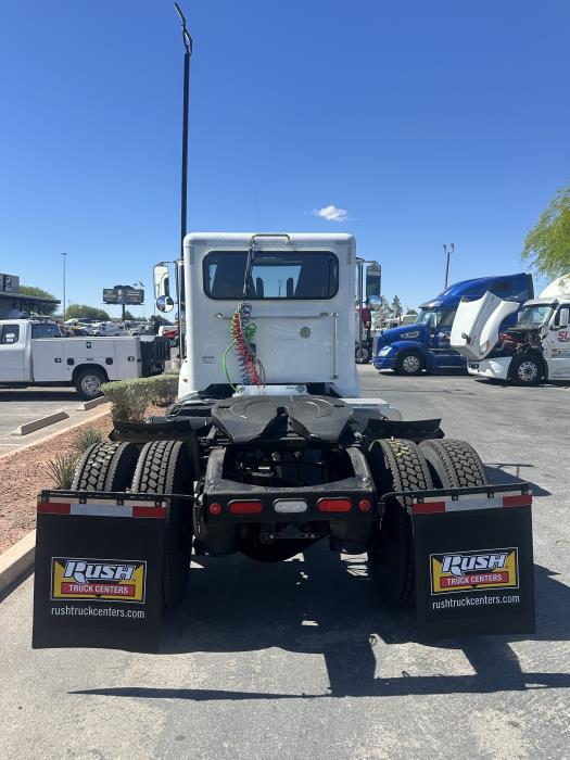 2021 Peterbilt 337-1