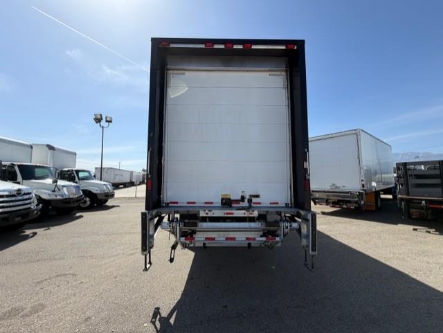 2020 Freightliner Business Class M2 106-5