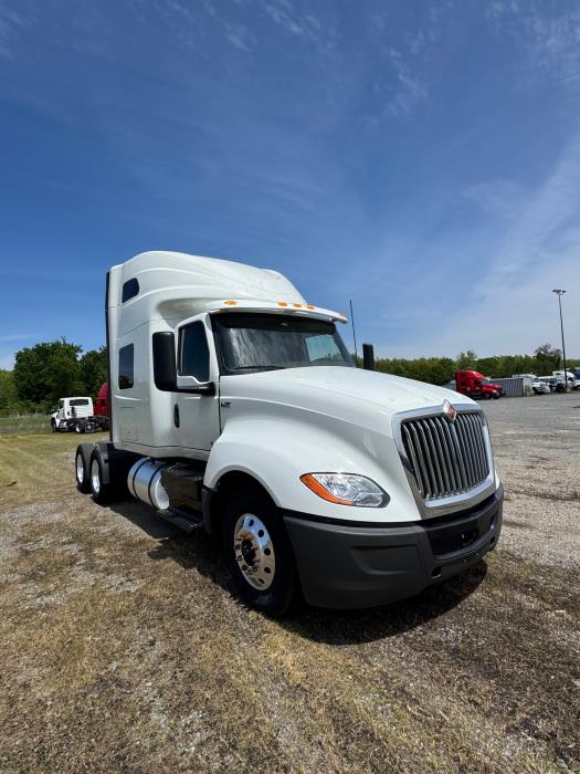 2021 International LT625-1