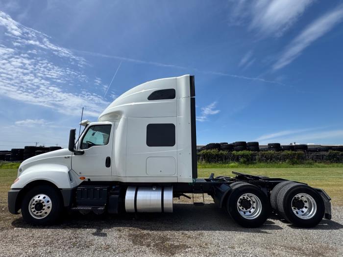 2021 International LT625-5