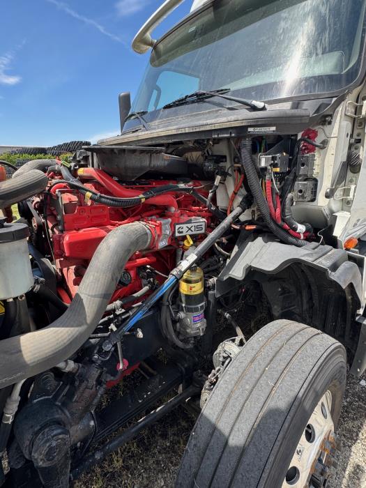 2021 International LT625-6