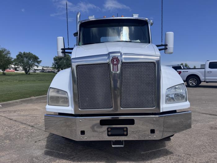 2020 Kenworth T880-3