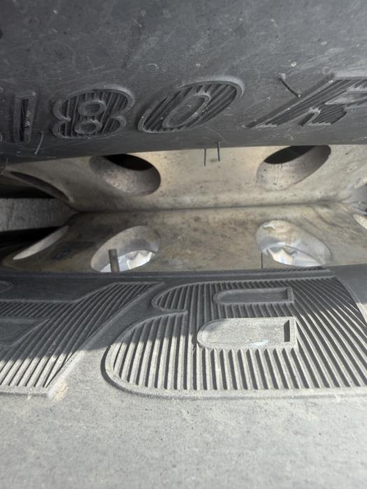 2021 Peterbilt 579-9