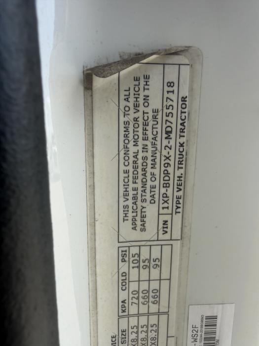 2021 Peterbilt 579-26