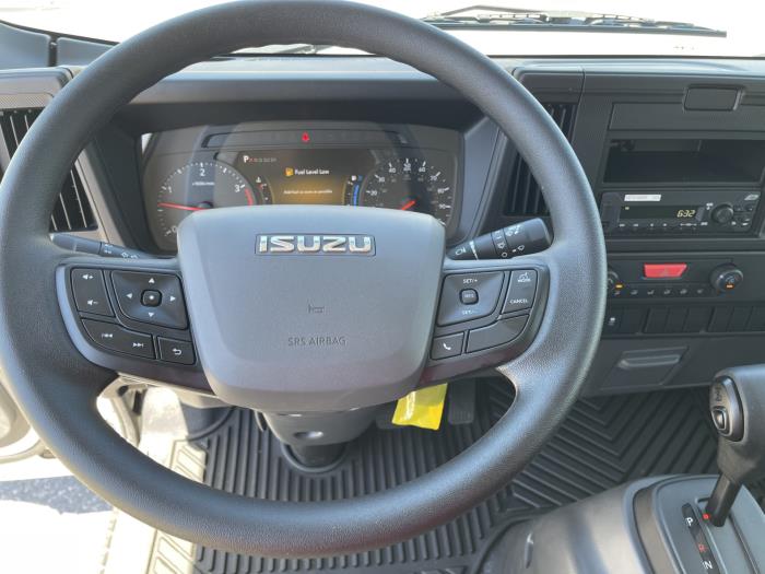 2026 Isuzu NPR - image 11