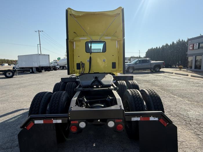 2021 Peterbilt 579-6