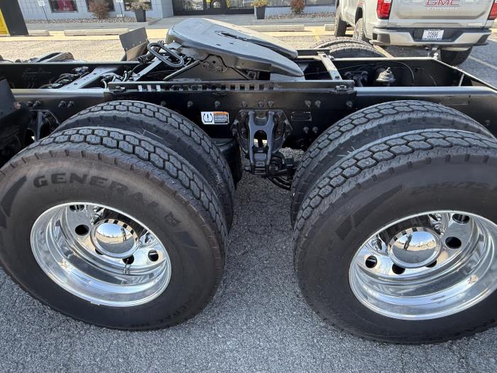 2021 Peterbilt 579-5