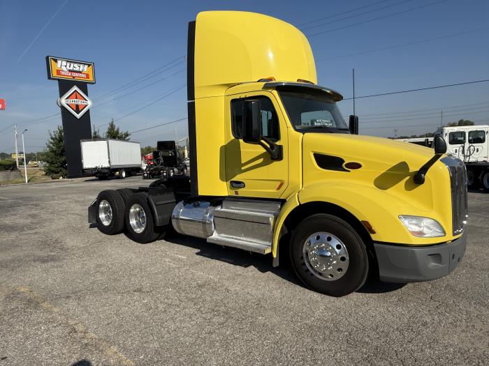 2021 Peterbilt 579-10