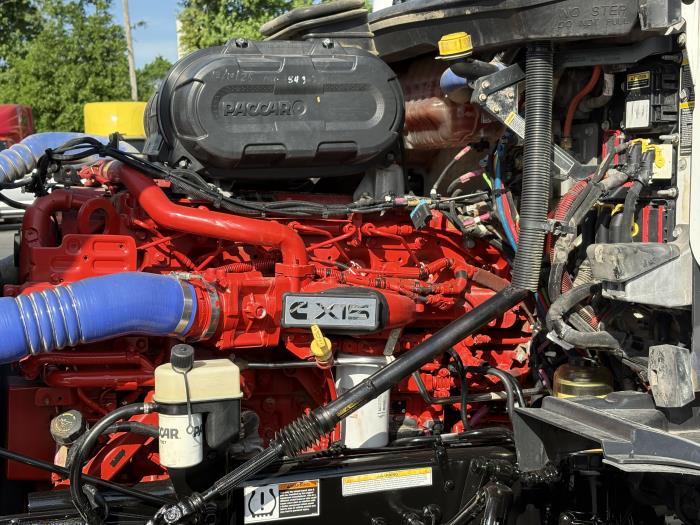 2022 Peterbilt 579-7