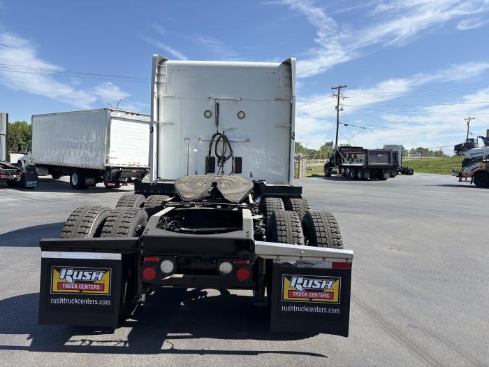 2022 Peterbilt 579-5