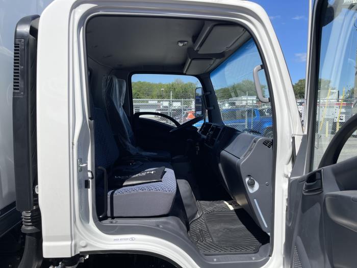 2026 Isuzu NPR-HD-9