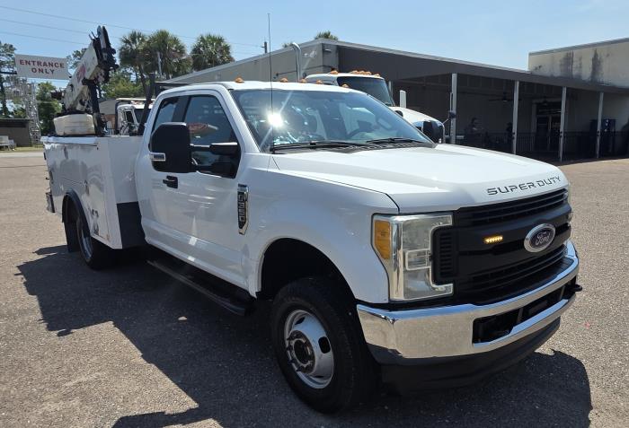 2017 Ford F-350-6