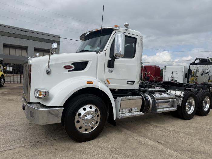 2020 Peterbilt 567-41