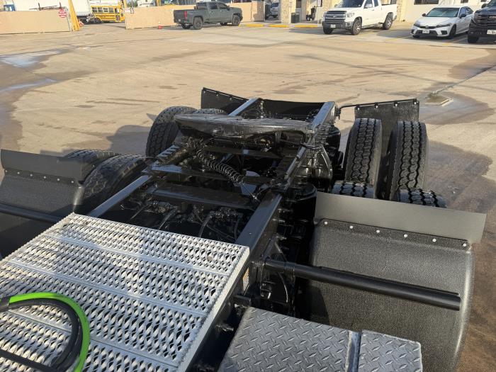 2021 Peterbilt 567-13