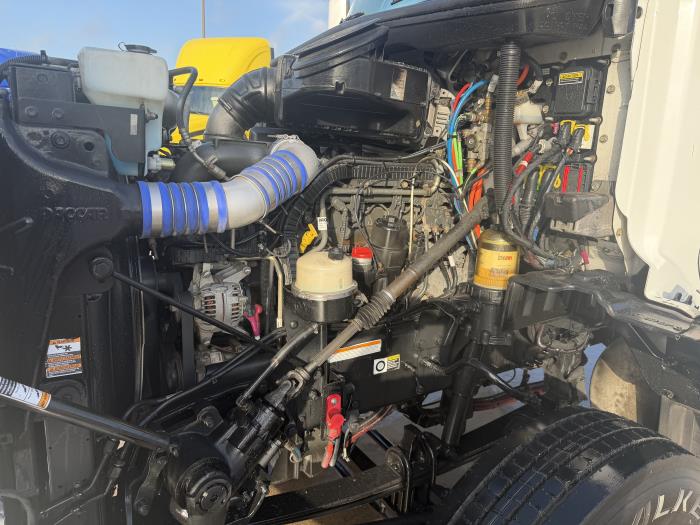 2021 Peterbilt 567-15