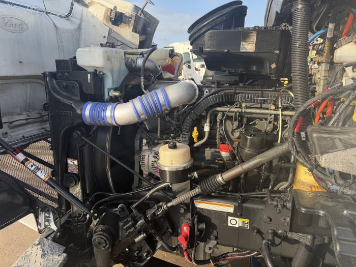 2021 Peterbilt 567-16