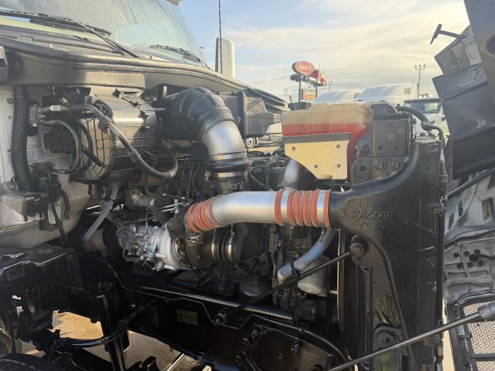 2021 Peterbilt 567-18