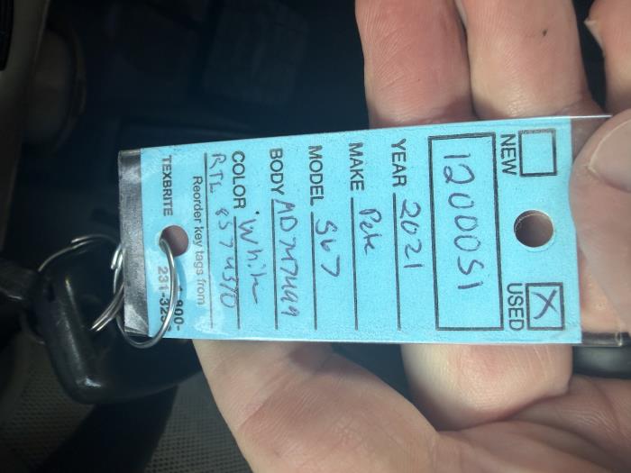 2021 Peterbilt 567-32