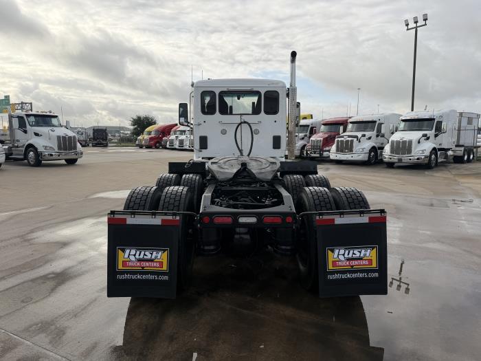 2020 Peterbilt 567-3
