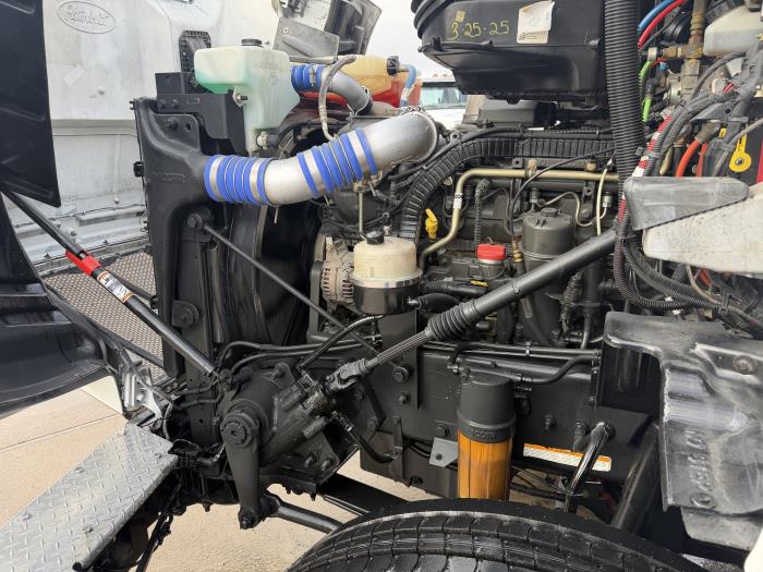 2020 Peterbilt 567-16