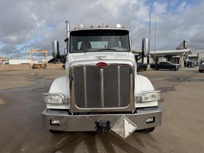 2019 Peterbilt 567-7