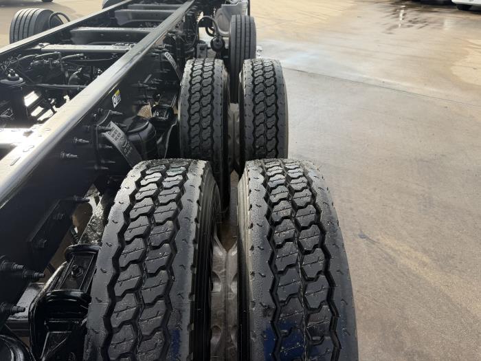 2019 Peterbilt 567-10